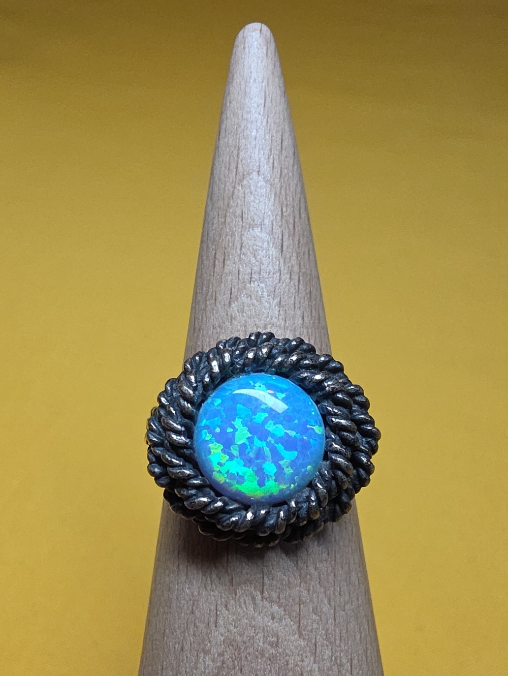 Fire Opal Cabochon Rope Ring ▪ 925 by Michal & Yuval, Israeli Artists ▪︎ Unique!